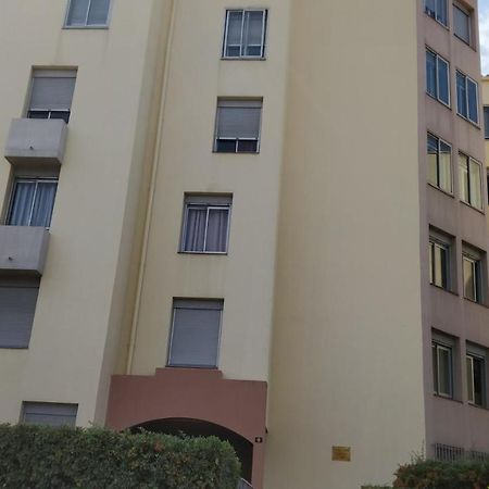 T2 55M2 Perpignan Proche Centre Ville Et Gare Avec Parking Exterior foto